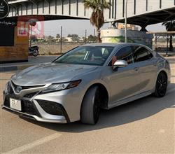 تۆیۆتا کامری